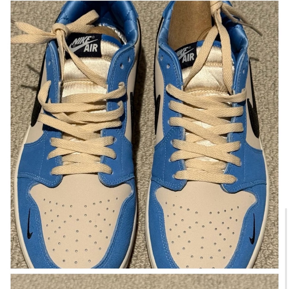 Nike Blue and Black Sneakers Premium Leather High-Top - Picture 2 of 6
